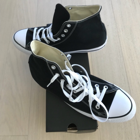 [BRAND NEW] Converse Chuck Taylor High Top Shoe - Picture 4 of 8